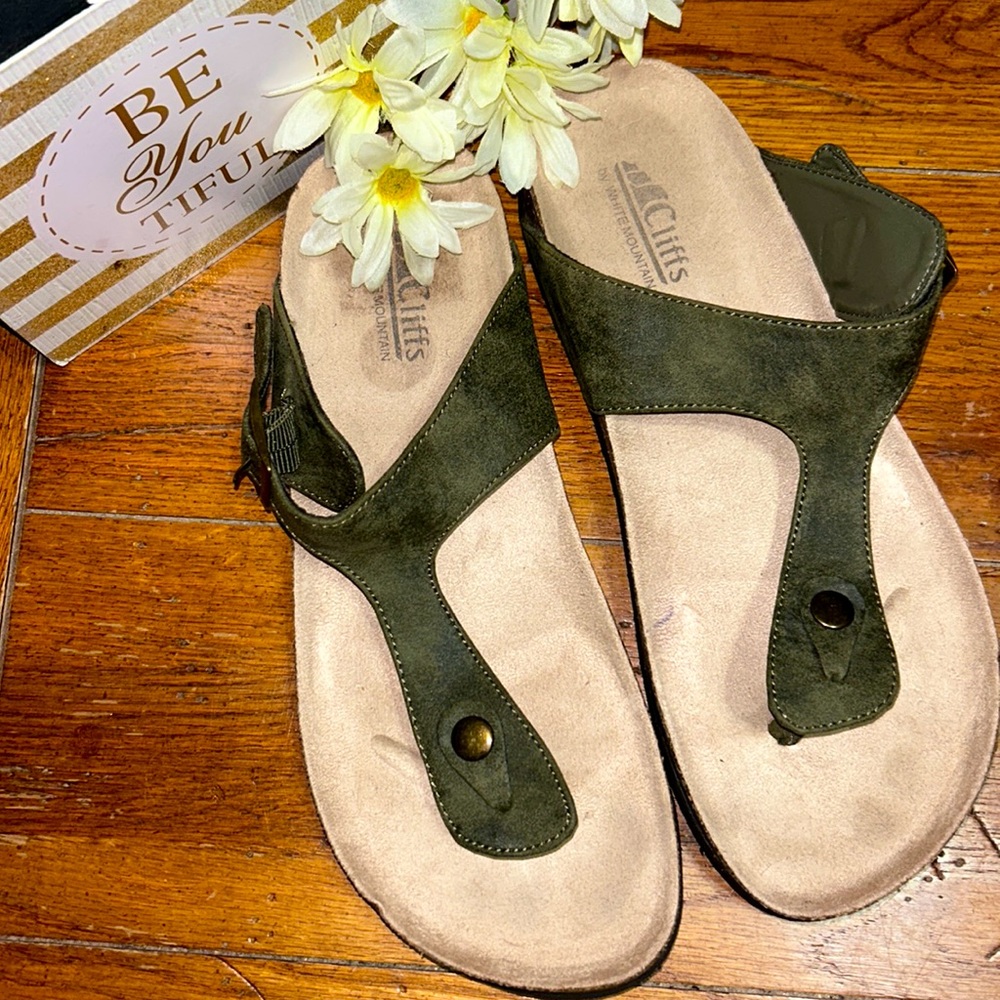LIKE NEW⭐️FOOTBED Olive-Taupe SANDALS Women 10M Gizeh Style Like Birkenstock’s😎